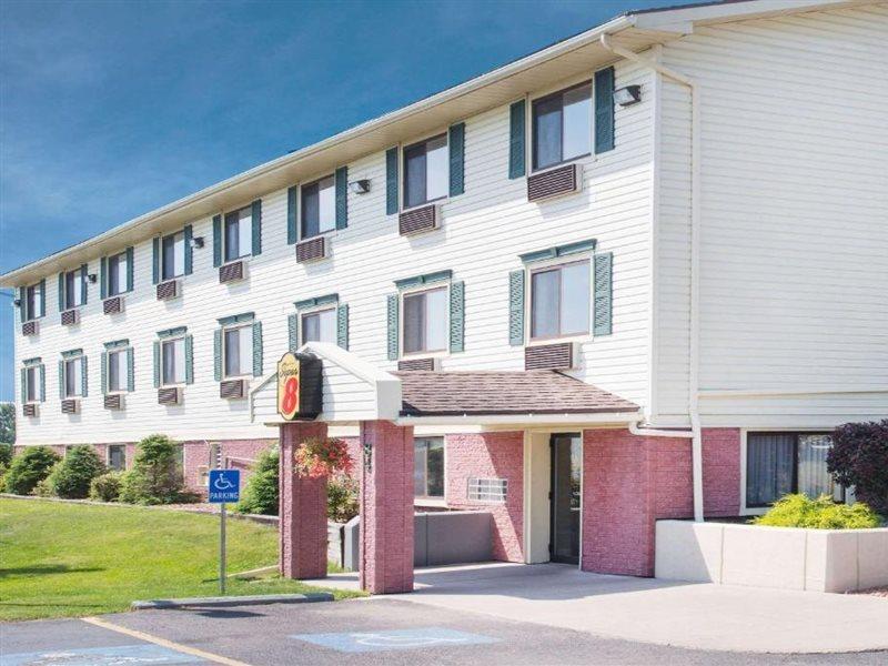 Motel Super 8 By Wyndham Massena Ny Zewnętrze zdjęcie